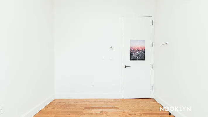 Rented by Nooklyn NYC LLC | media 45