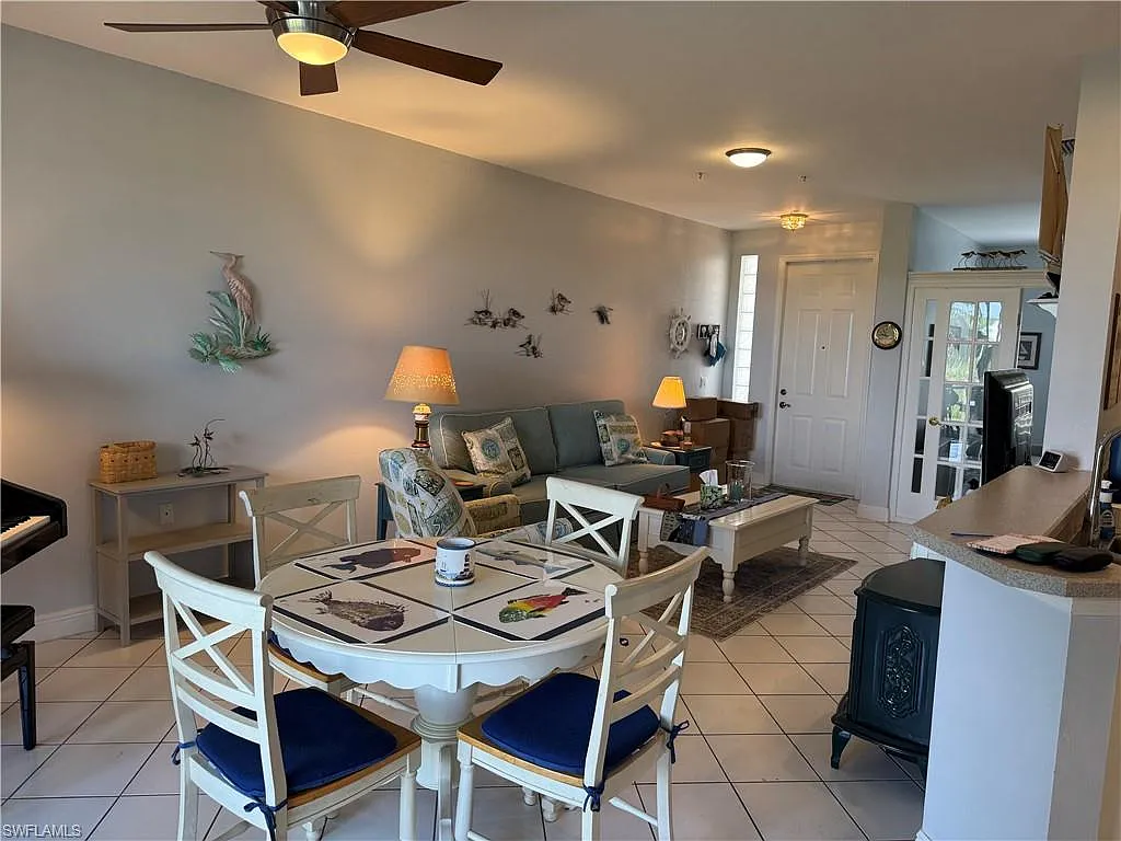 2 bed, 2.0 bath, 1279 sqft, $5,000 — Photo 2