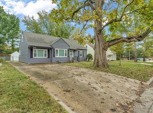 1744 SW Atwood Ave, Topeka, KS 66604