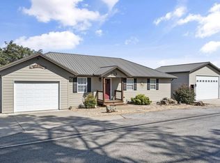 25690 Lakeview Dr, Shell Knob, MO 65747