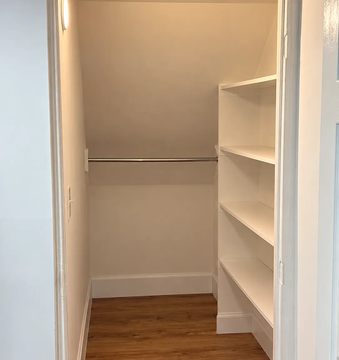 3 bed, 1147 sqft, $4,000 — Photo 3