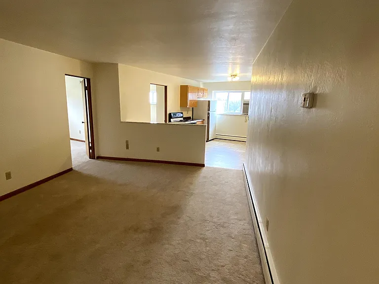 100 3rd Ave — Photo 9