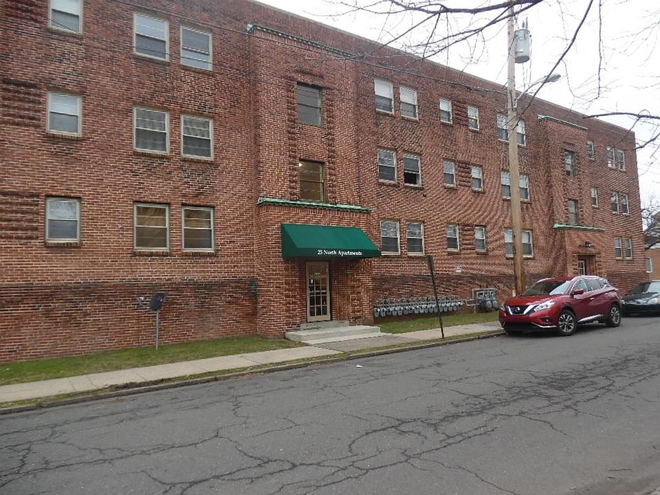 1st image of 25 N Franklin St #109
