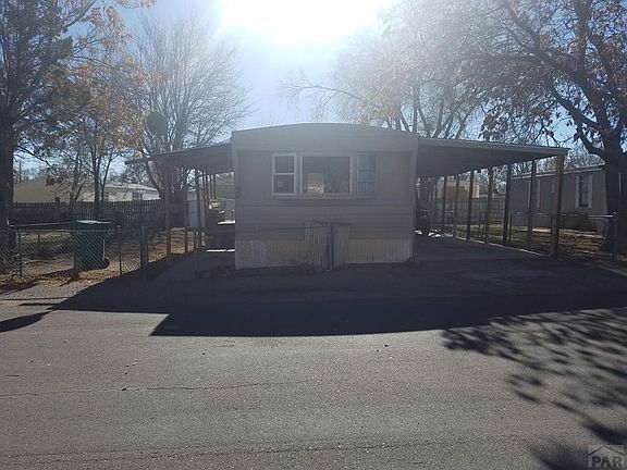2nd image of 2233 E 8th St