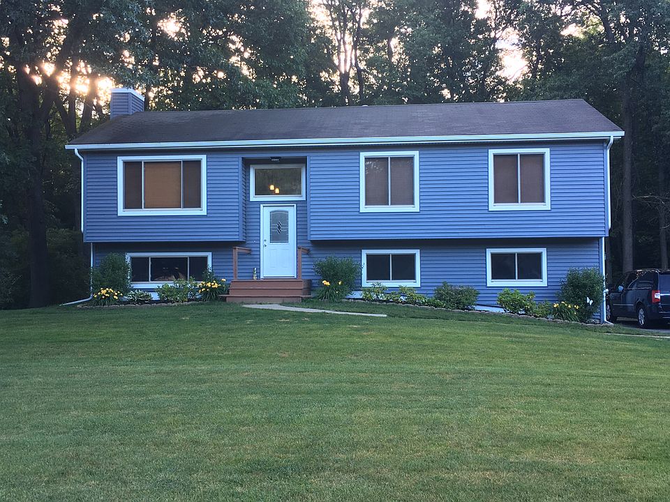 1st image of 8982 Tartan Dr