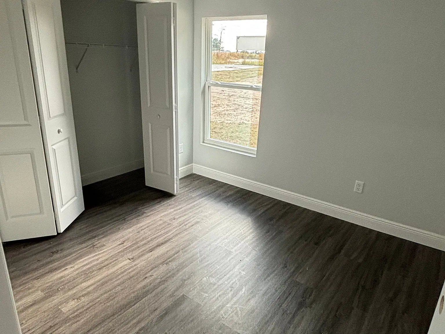 3 bed, 1006 sqft, $1,495 — Photo 4