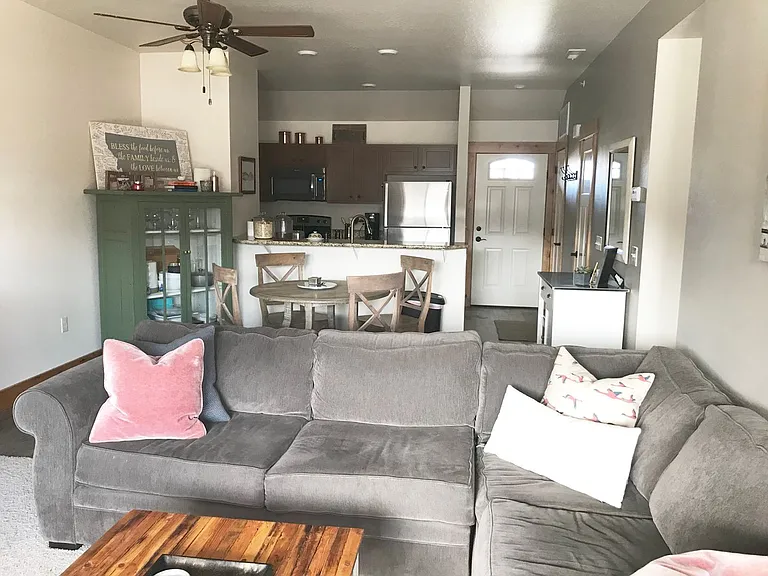 4015 S Russell St — Photo 31