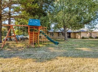 610 Pleasant Grove Rd, Elgin, TX 78621