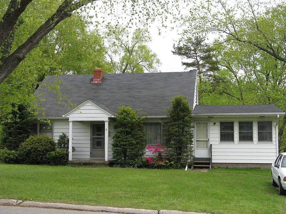 1st image of 257 E Lakeview Blvd