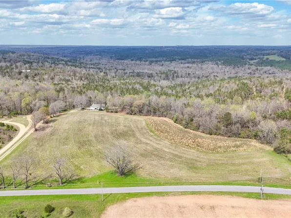 (undisclosed Address), Tallassee, AL 36078