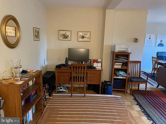 200 N Maple Ave #510 — Photo 4