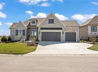 7911 Millridge St, Shawnee, KS 66220