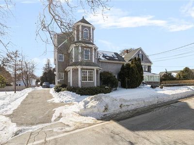 77 Narragansett Ave #C, Jamestown, RI, 02835