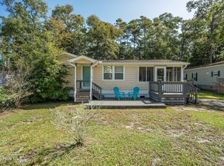 314 NE 75th St, Oak Island, NC 28465