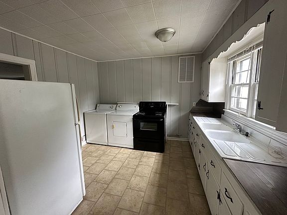 5th image of 700 Sycamore St #530