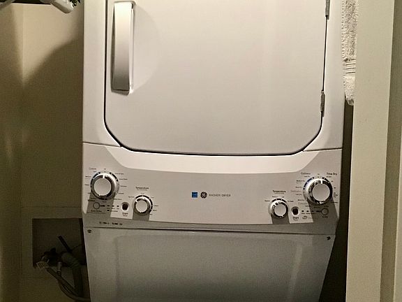 5th image of 140 Marcella St #10712457