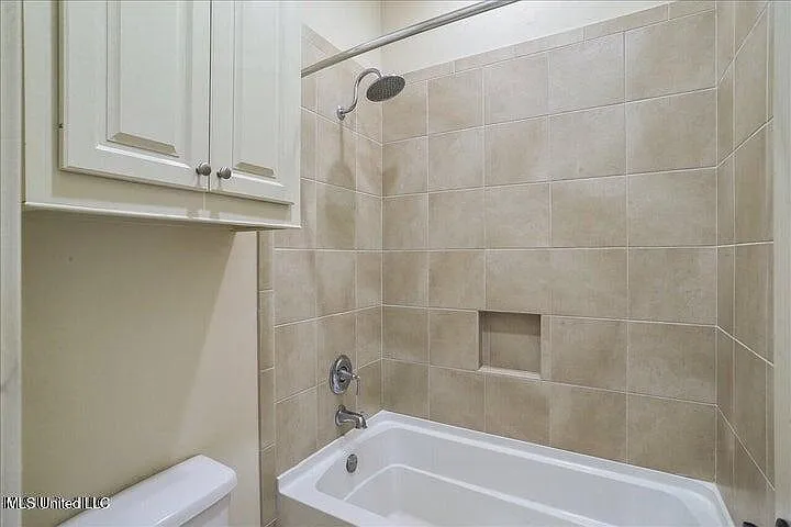 102 Cypress Lake Blvd S — Photo 31