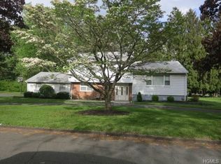 22 Barnacle Dr, Spring Valley, NY 10977