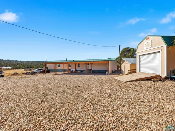 14 Gutierrez Ln, Las Vegas, NM 87701