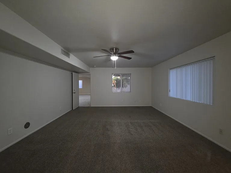 MASTER SUITE-Entrance