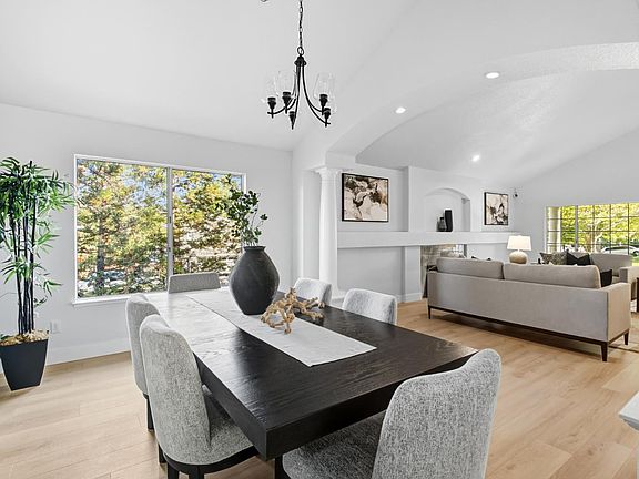 5th image of 4107 Milano Ct
