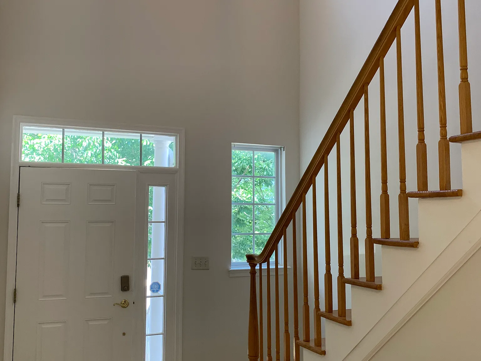2 bed, 2.5 bath, 1800 sqft, $3,200 — Photo 4