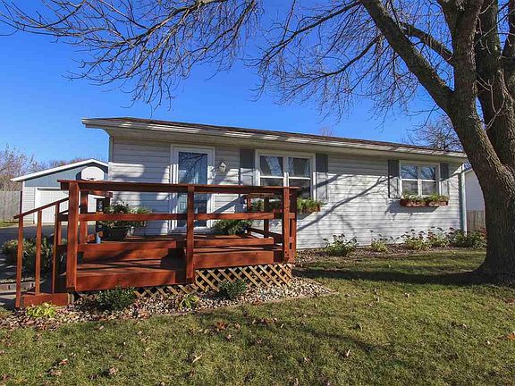 2nd image of 929 Heartland Hills Dr