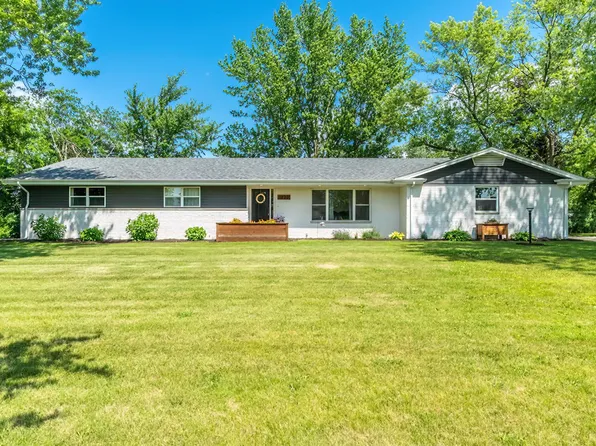 1525 Goldspur Dr E, Fort Wayne, IN 46804