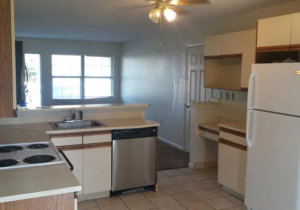 89 Coleman St #733