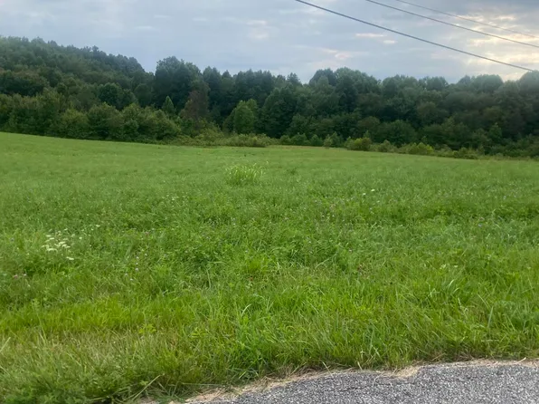 977 Maplesville School Rd, London, KY 40741