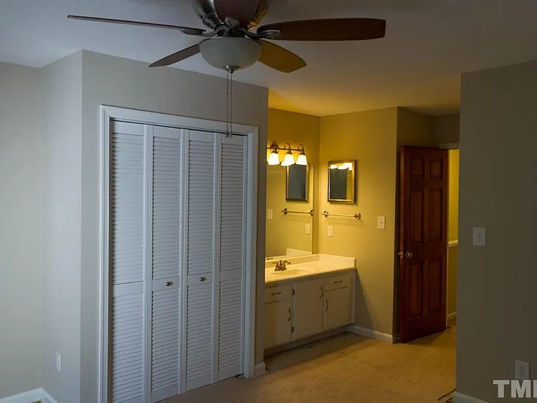 109 Scott Ln #109 — Photo 10