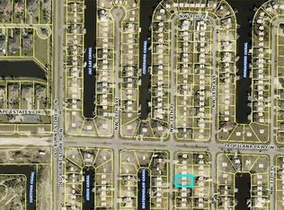 731 NW 38th Pl, Cape Coral, FL 33993