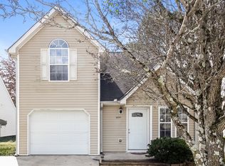 3695 Longview Dr, Douglasville, GA 30135