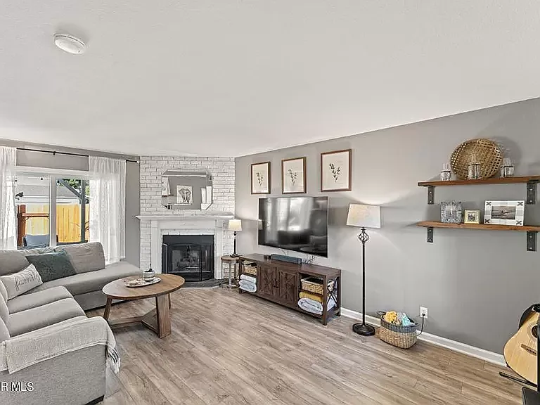 14961 Campus Park Dr #D — Photo 4