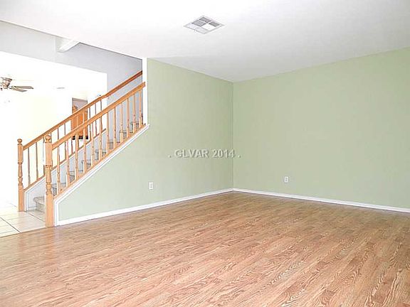 2nd image of 3831 Starfield Ln