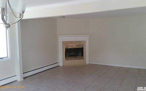 3rd image of 2 Old Oak Ln