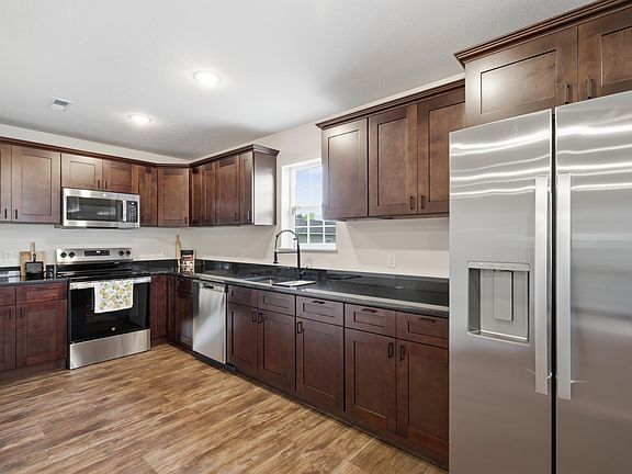 3rd image of 110 W Clinton Street