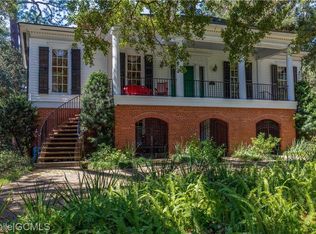 258 Island Ct, Mobile, AL 36606
