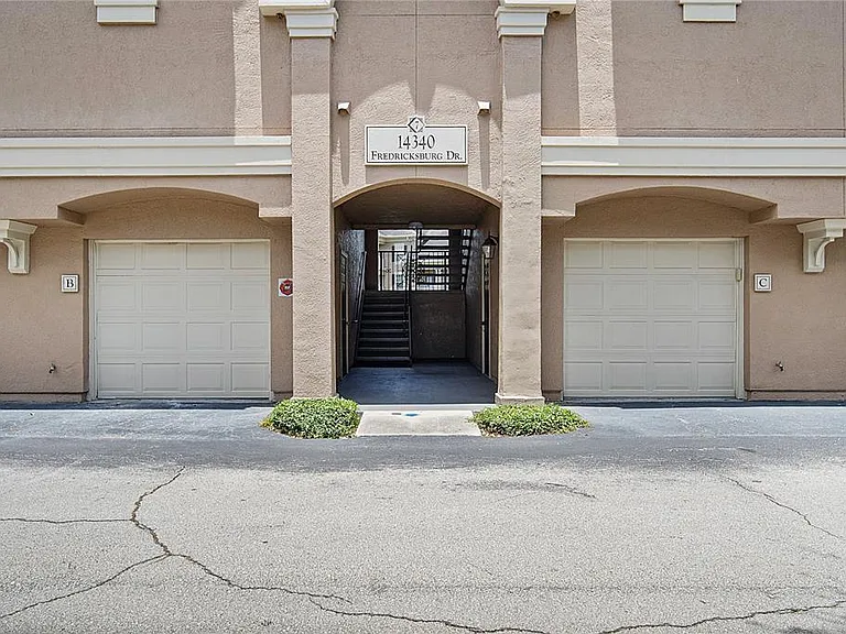 14340 Fredricksburg Dr #701 — Photo 33