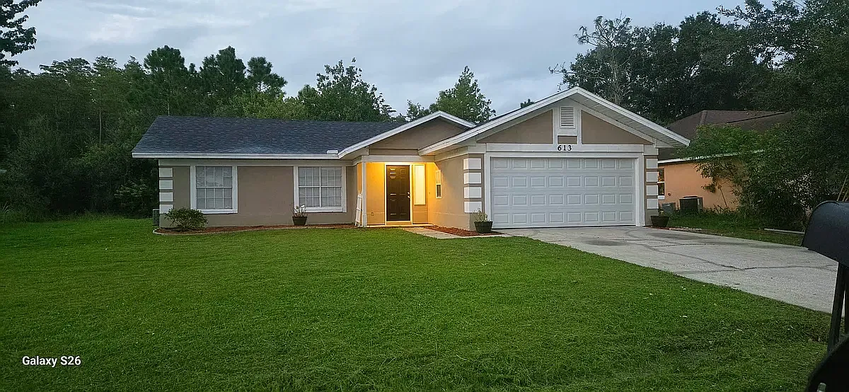 4 bed, 1070 sqft, $2,300 — Photo 1