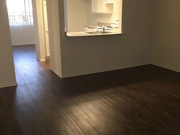 4th image of 380 N Catalina Ave APT 8