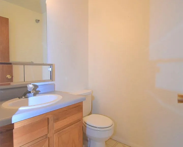 813 W Villard St #73 — Photo 15