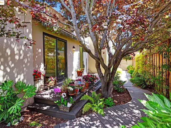 1357 Court St, Alameda, CA 94501