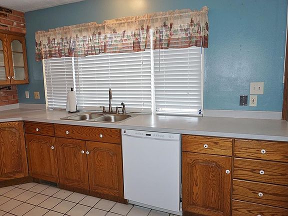 4th image of 1555 Three Fountains Dr