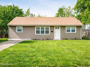 7400 Rainbow Dr, Louisville, KY 40272
