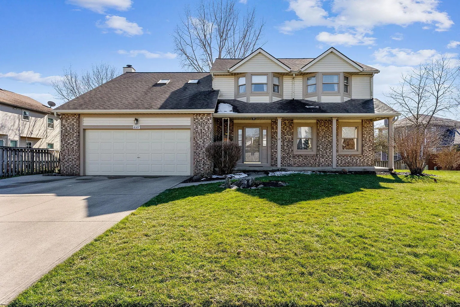 8327 Kingsley Dr photo 1