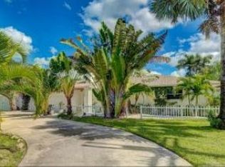 7219 Westmoreland Dr, Sarasota, FL 34243