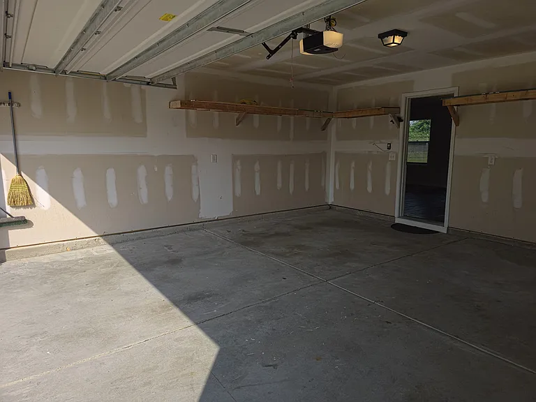 129 Maple Tree Ln — Photo 31