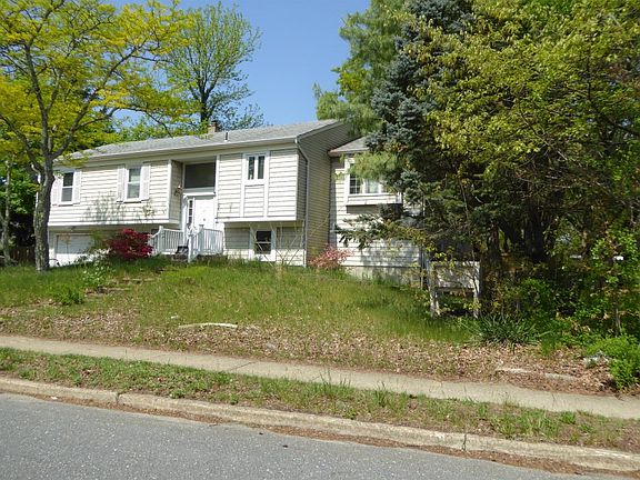 2nd image of 188 Flintlock Dr