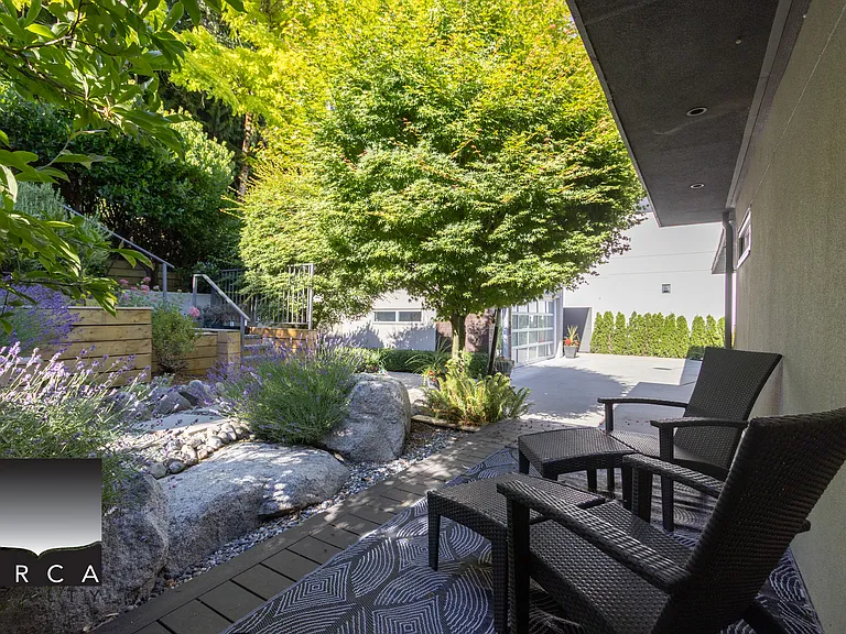 3295 Westmount Rd — Photo 55